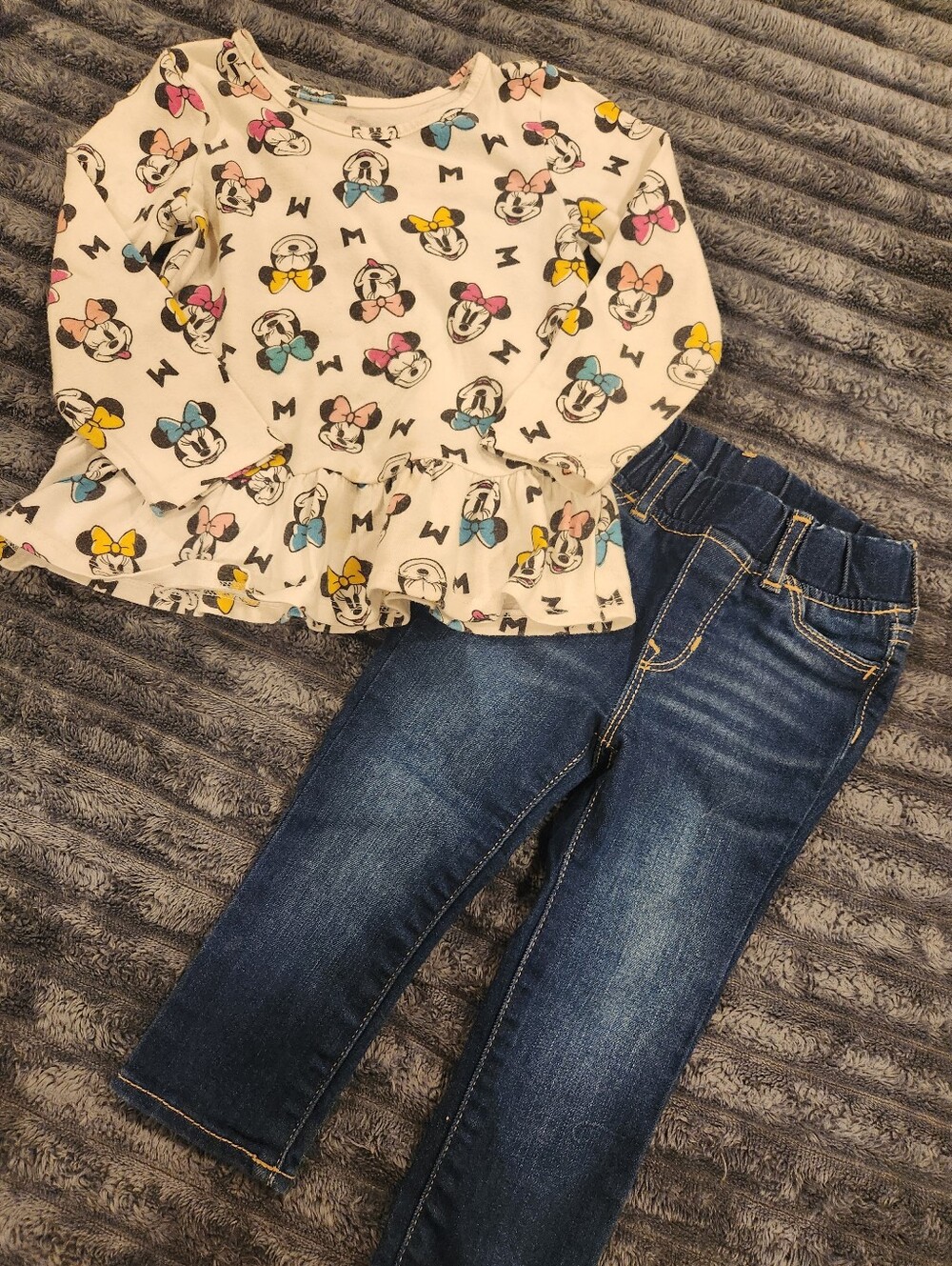 NWOT GAP Navy and Gold Baby Denim Jeggings With Minnie LS Blouse